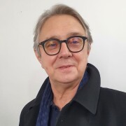 Víctor Pablo Pérez director