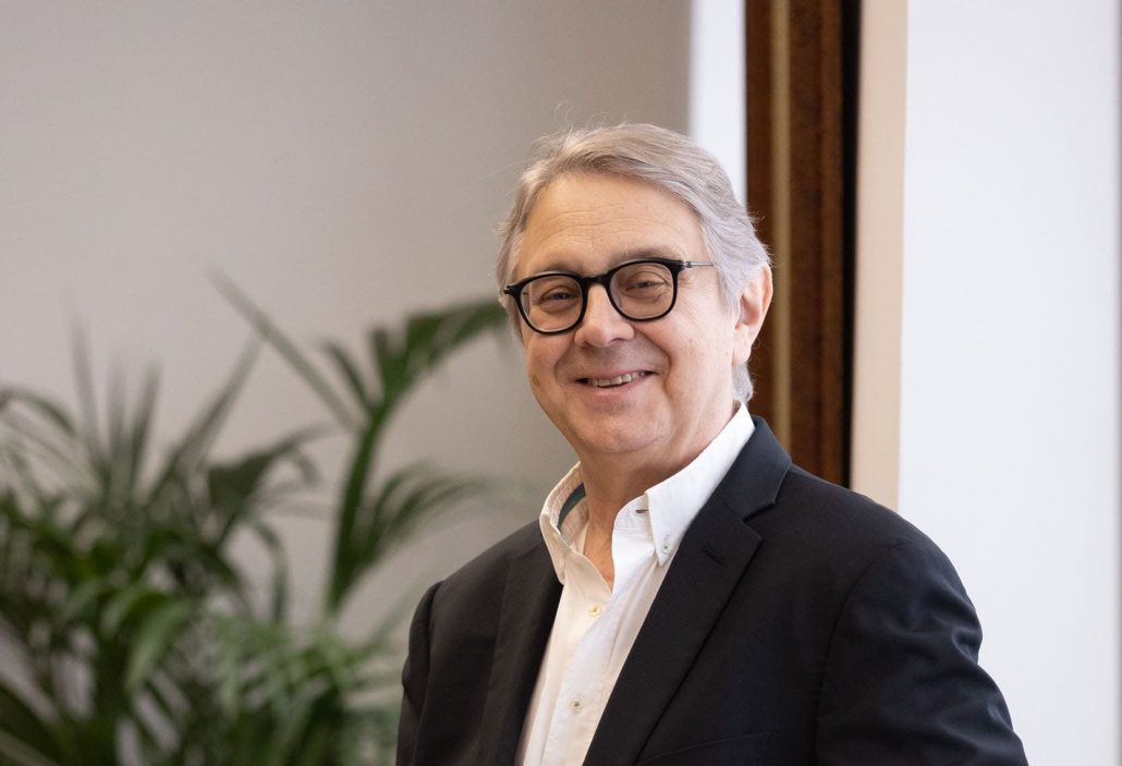Víctor Pablo Pérez, director honorario de Sinfónica de Tenerife
